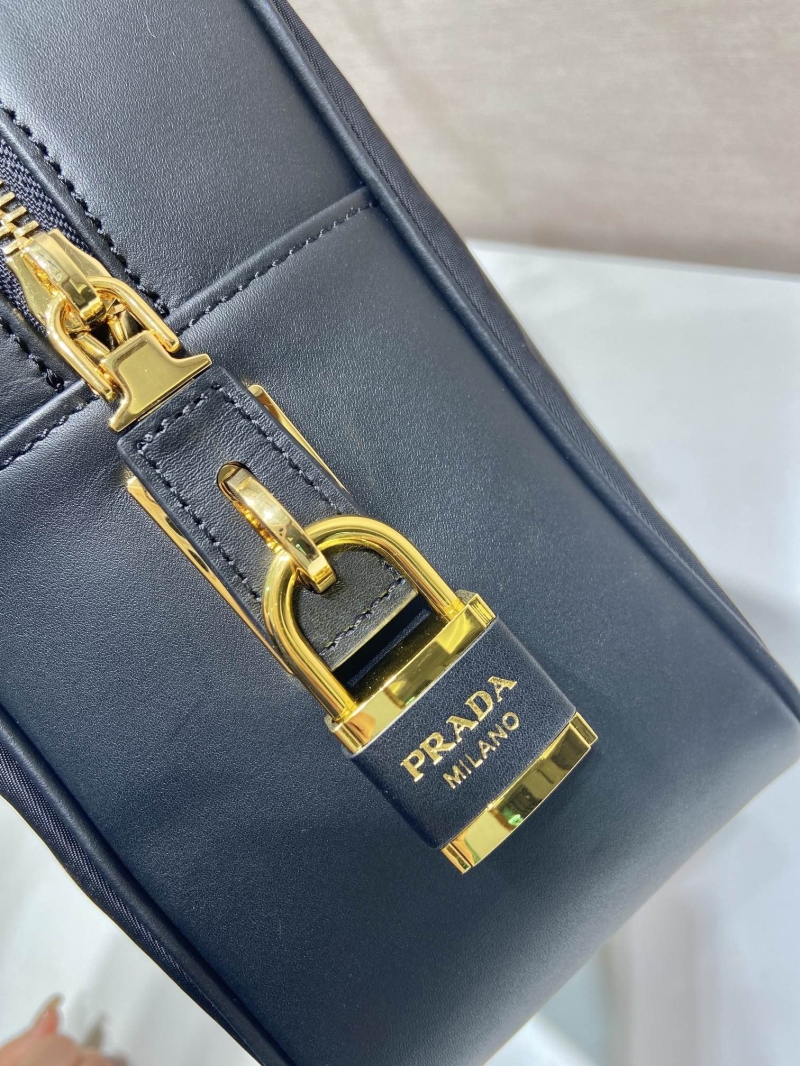 Pra*a top handle bags